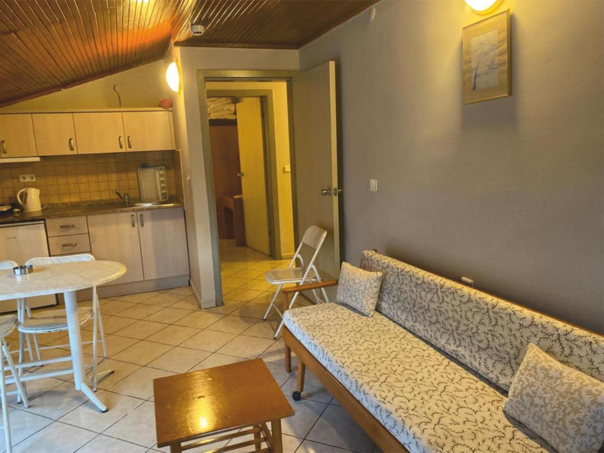 מרמריס Arya Otel מראה חיצוני תמונה