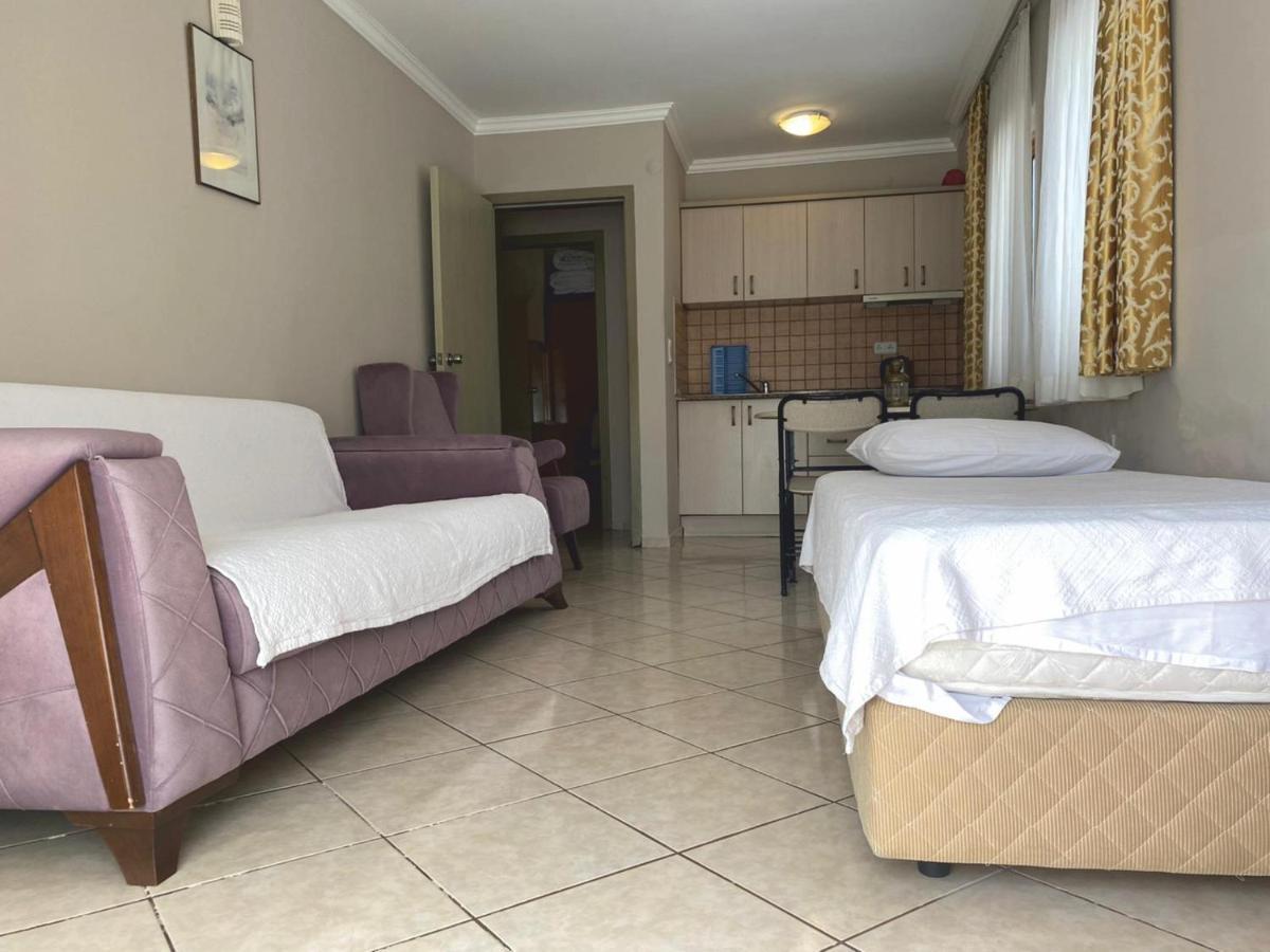 מרמריס Arya Otel מראה חיצוני תמונה